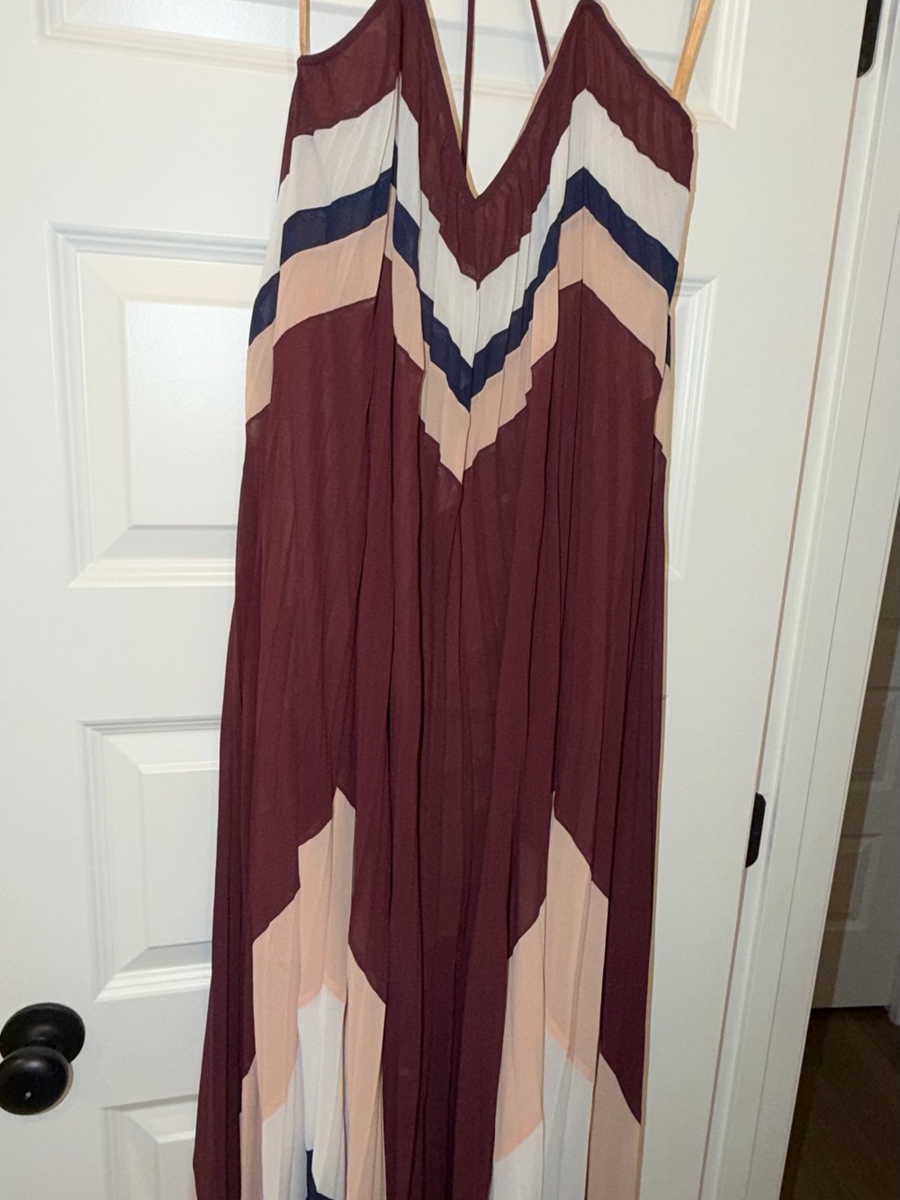 *NWT* BCBGMAXAZRIA Edita Pleated Maxi Dress Merlot Colorblock, Size S